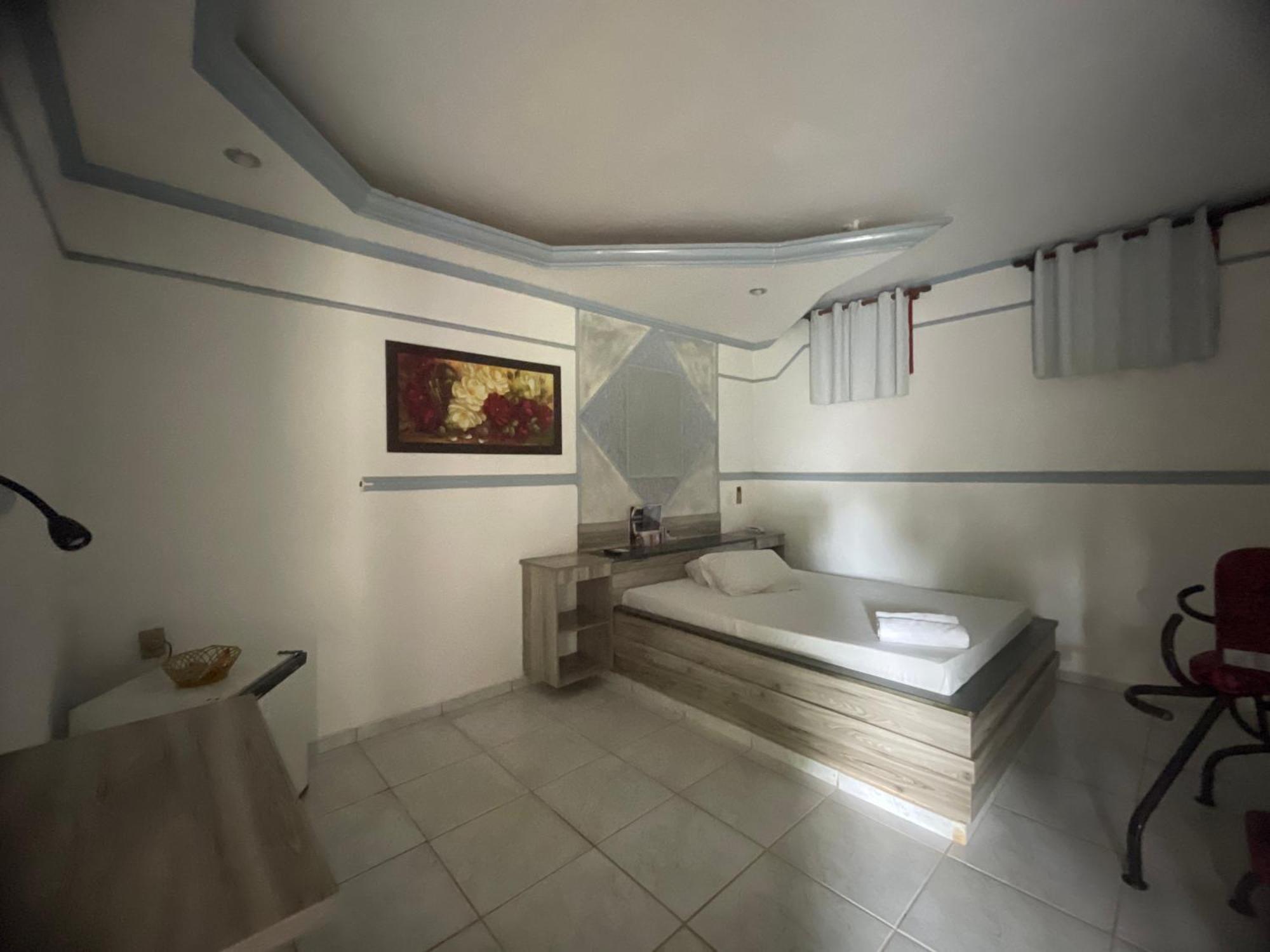 Lux Motel オランブラ エクステリア 写真